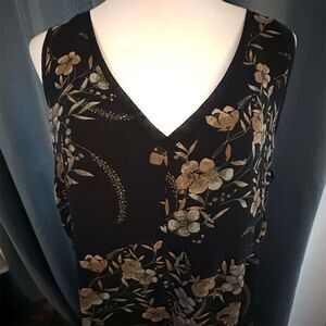 Old Navy Women's Size 20 Black Floral, V-Neck Maxi Dress